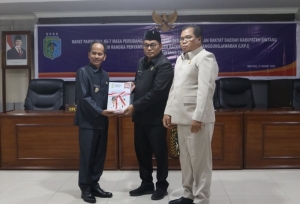 LKPj 2025 Diserahkan, DPRD Sintang Siapkan Pansus untuk Uji Kinerja Pemerintah