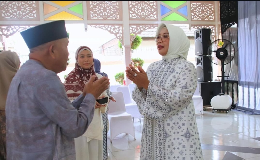Momentum Lebaran, Bupati Mempawah Satukan Warga dalam Open House
