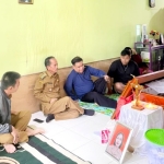 Bupati Bala Sampaikan Belasungkawa Langsung ke Rumah Korban Kecalakaan Bus Damri