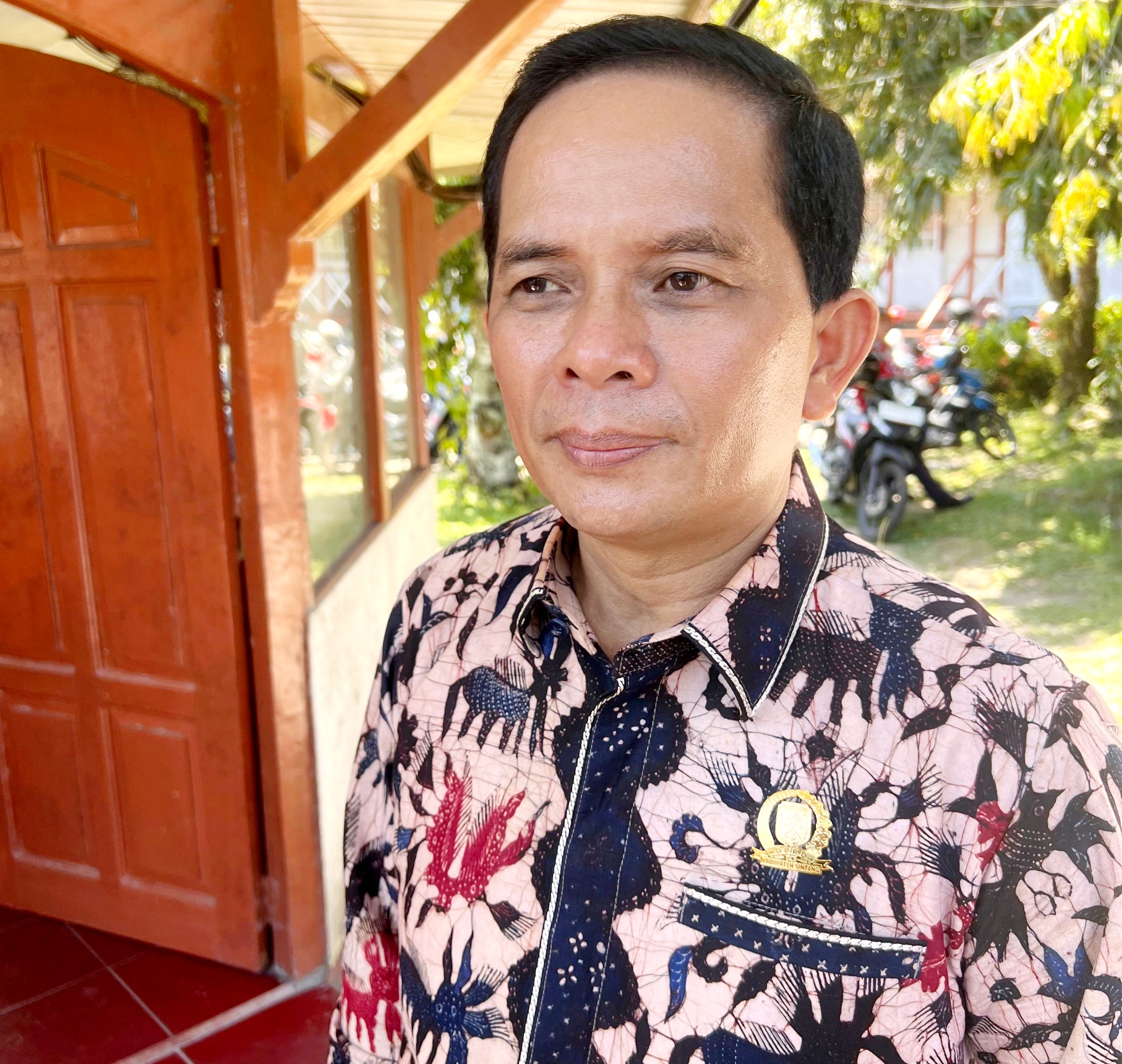 Harga Plastik Melonjak, DPRD Sintang Minta Pemerintah Lindungi UMKM