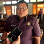 Jalan Tebidah–Serawai–Ambalau Rusak Puluhan Tahun, Sandan: Terkendala Anggaran, Perbaikan Tak Bisa Instan