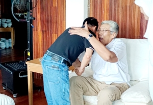 Bupati Sintang Silaturahmi ke Rumah Kopi Jarot Winarno, Bahas Kebun hingga Pembangunan Jangka Panjang