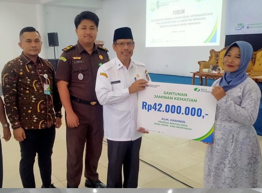 Sekda Ismail Minta Seluruh Aparatur Desa Terlindungi Jaminan Sosial