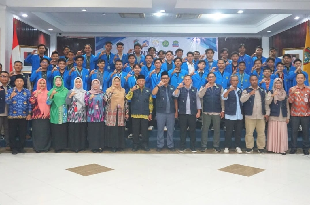 781 Mahasiswa Universitas PGRI Pontianak Jalani KKM di 27 Desa Mempawah, Wabup: Jadilah Agen Perubahan