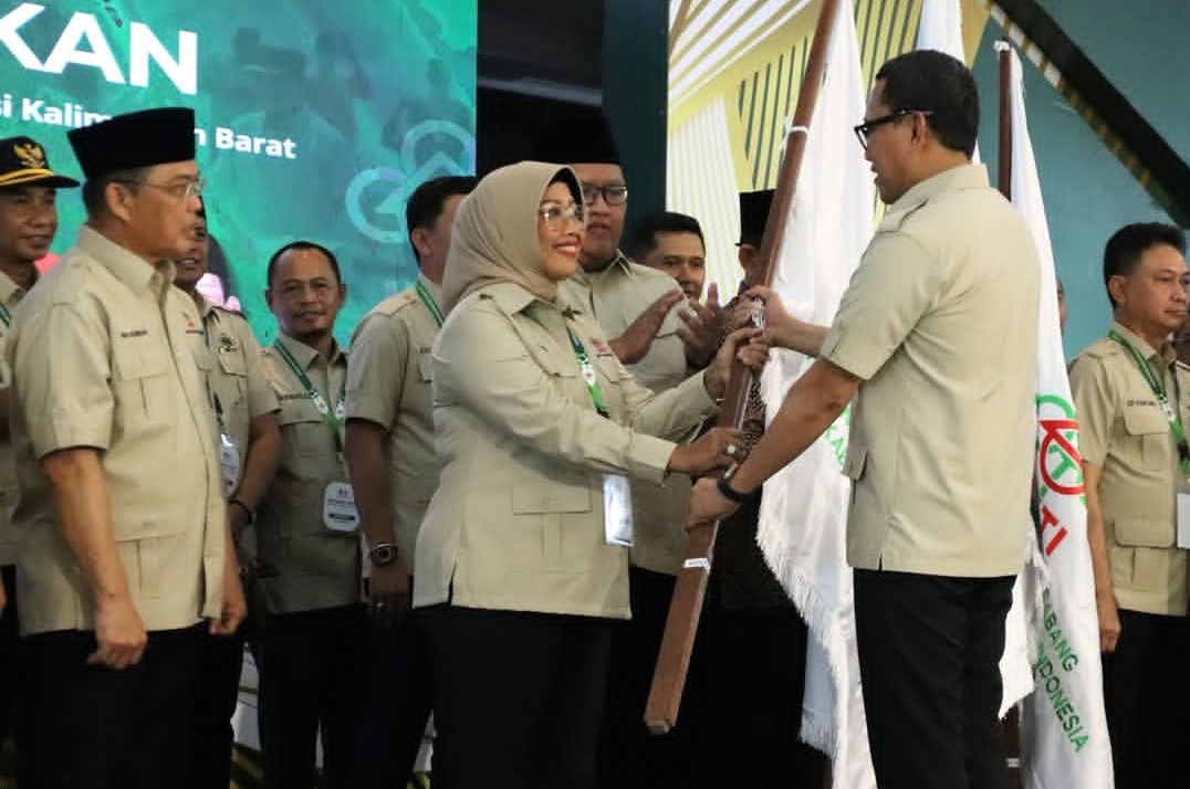 Erlina Nahkodai HKTI Mempawah