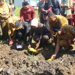 Swadaya Warga Bangun Kantor Desa, Bupati Erlina: Bukti Gotong Royong Masih Menjadi Kekuatan Mempawah
